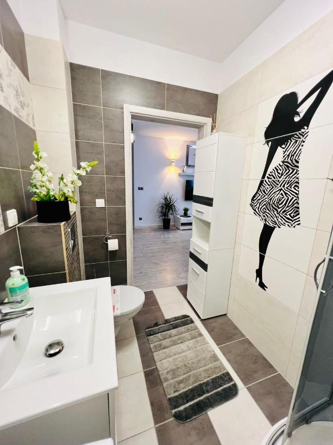Apartament Eva 2 Jelenia Gora Ngoại thất bức ảnh